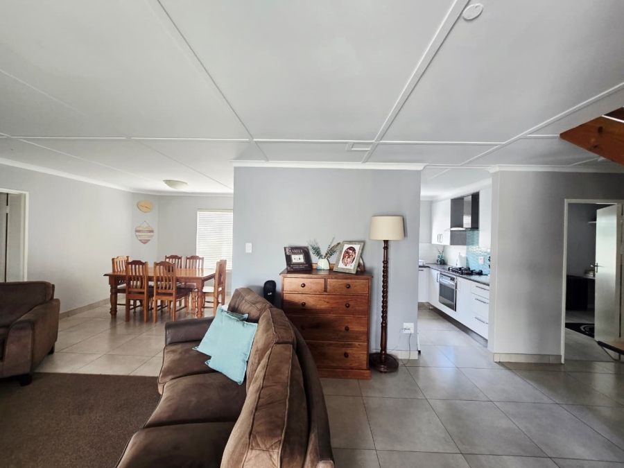 4 Bedroom Property for Sale in George East Western Cape